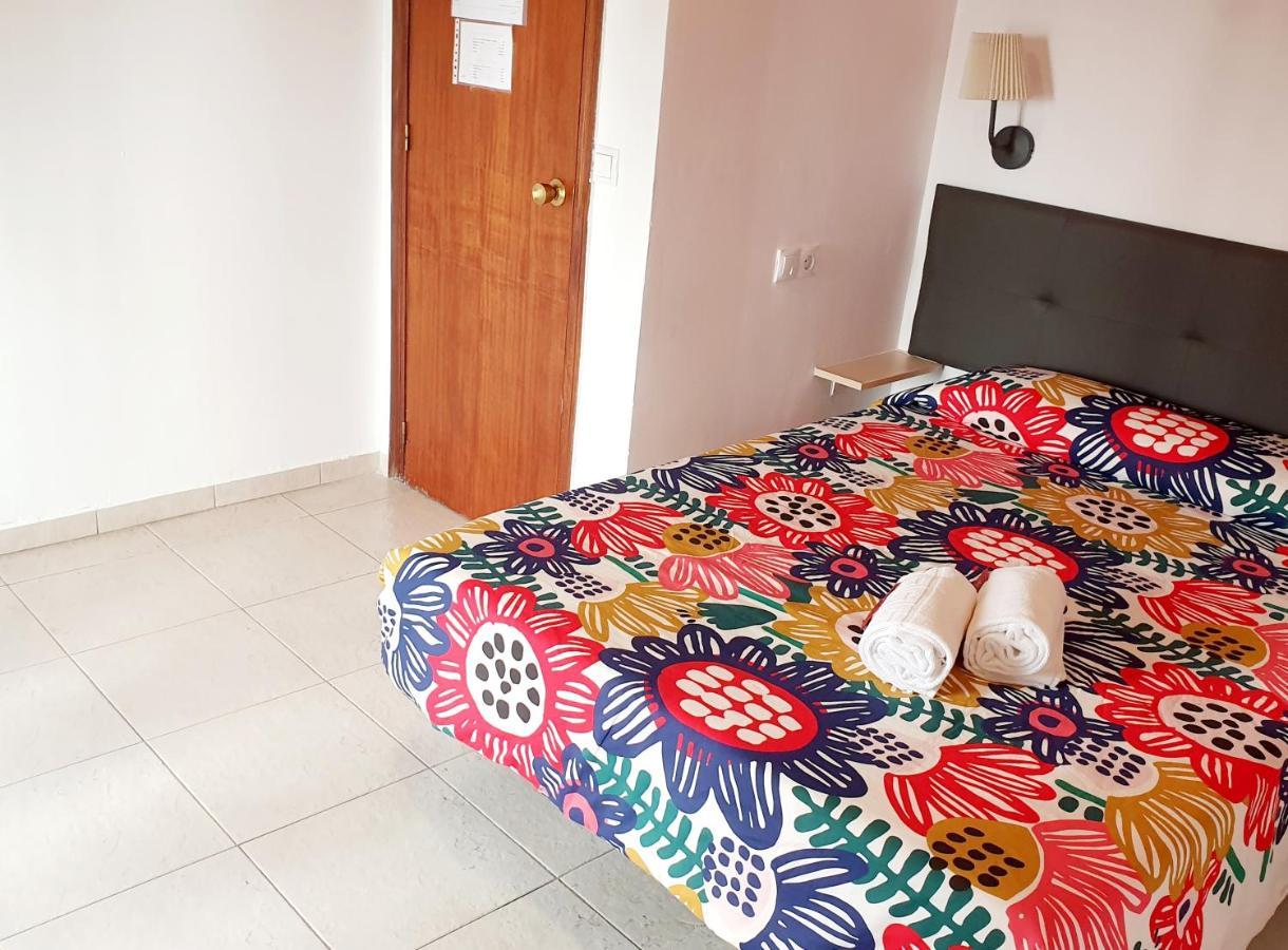 Arc House Ribera Only Adults Hostel